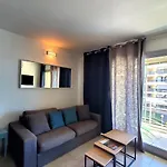 FREJUS PLAGE T1 26m2 avec balcon vue mer